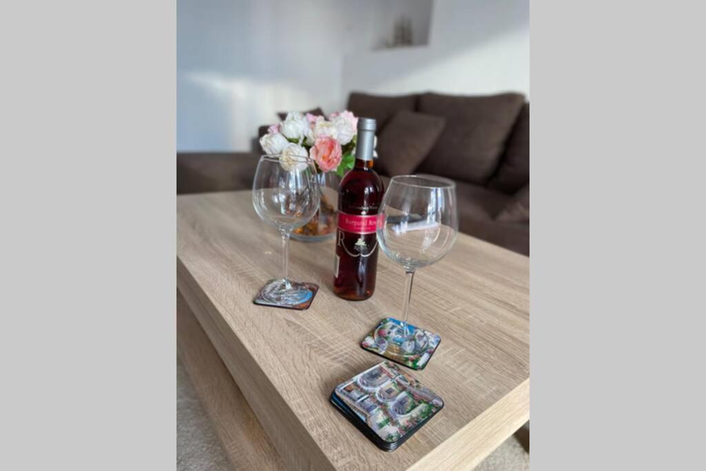Magheru Cozy New Apartament 2 Rooms Bukares Bagian luar foto