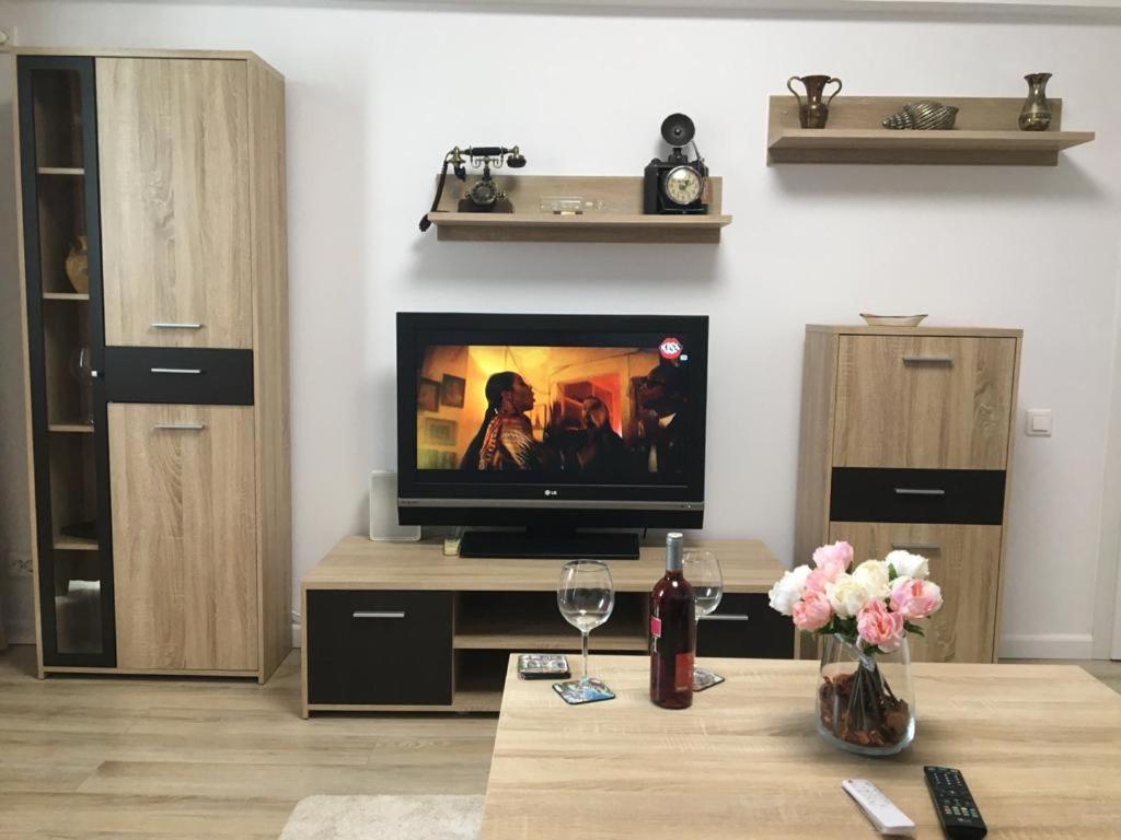 Magheru Cozy New Apartament 2 Rooms Bukares Bagian luar foto