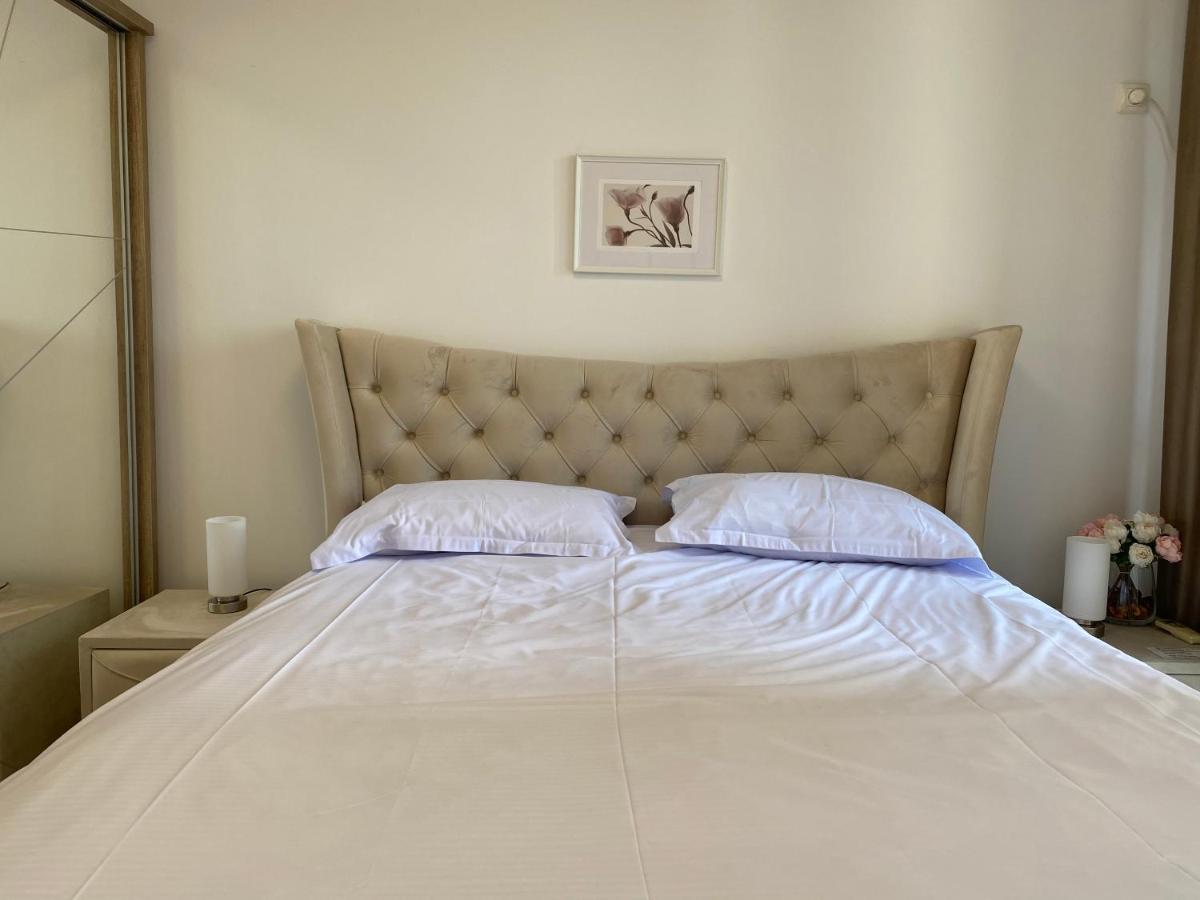 Magheru Cozy New Apartament 2 Rooms Bukares Bagian luar foto